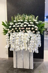 تاج گل مصنوعی